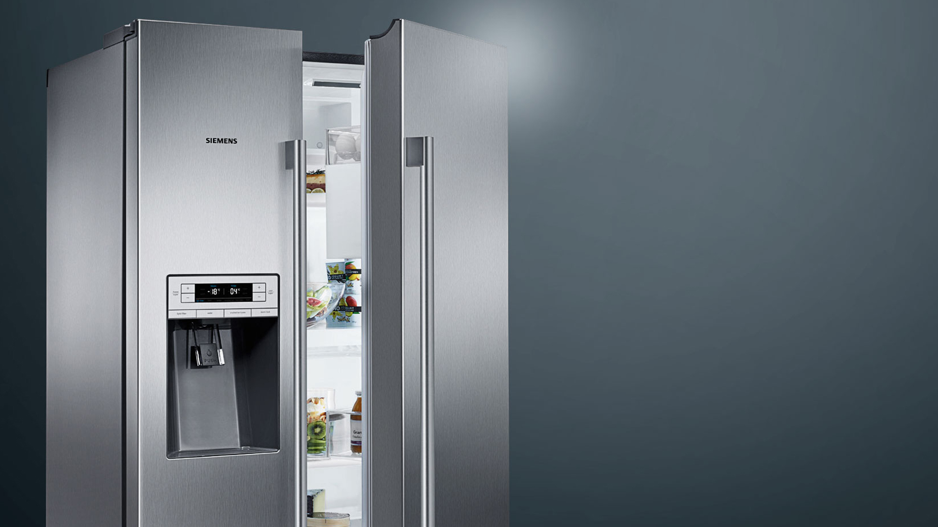 Сервисный центр холодильника ariston. Холодильник Side by Side c ледогенератором. Холодильник Сименс с ледогенератором. Холодильник Либхер двухдверный с ледогенератором. Встраиваемый холодильник с ледогенератором Liebherr.